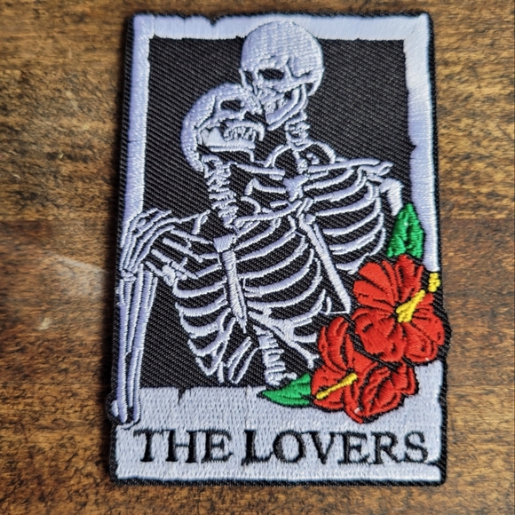 The Lovers Skelton Gothic Witchy Tarot Card Embroidered Iron on Patch - Picture 1 of 2